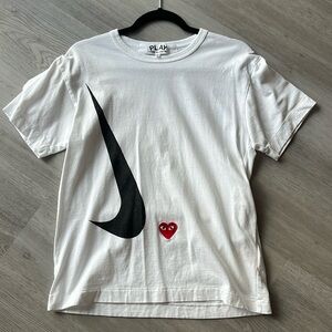 COMME des GARÇONS X Nike PLAY shirt